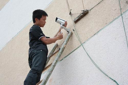 监控的安装工作